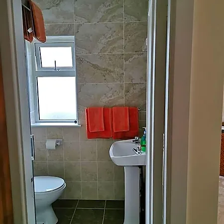Noraville House 5*