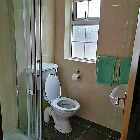 Noraville House 5*