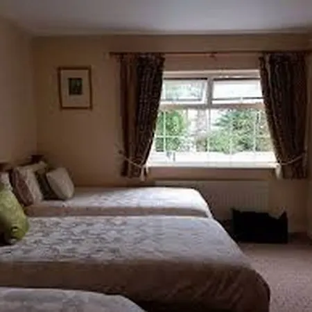 Noraville House 5*